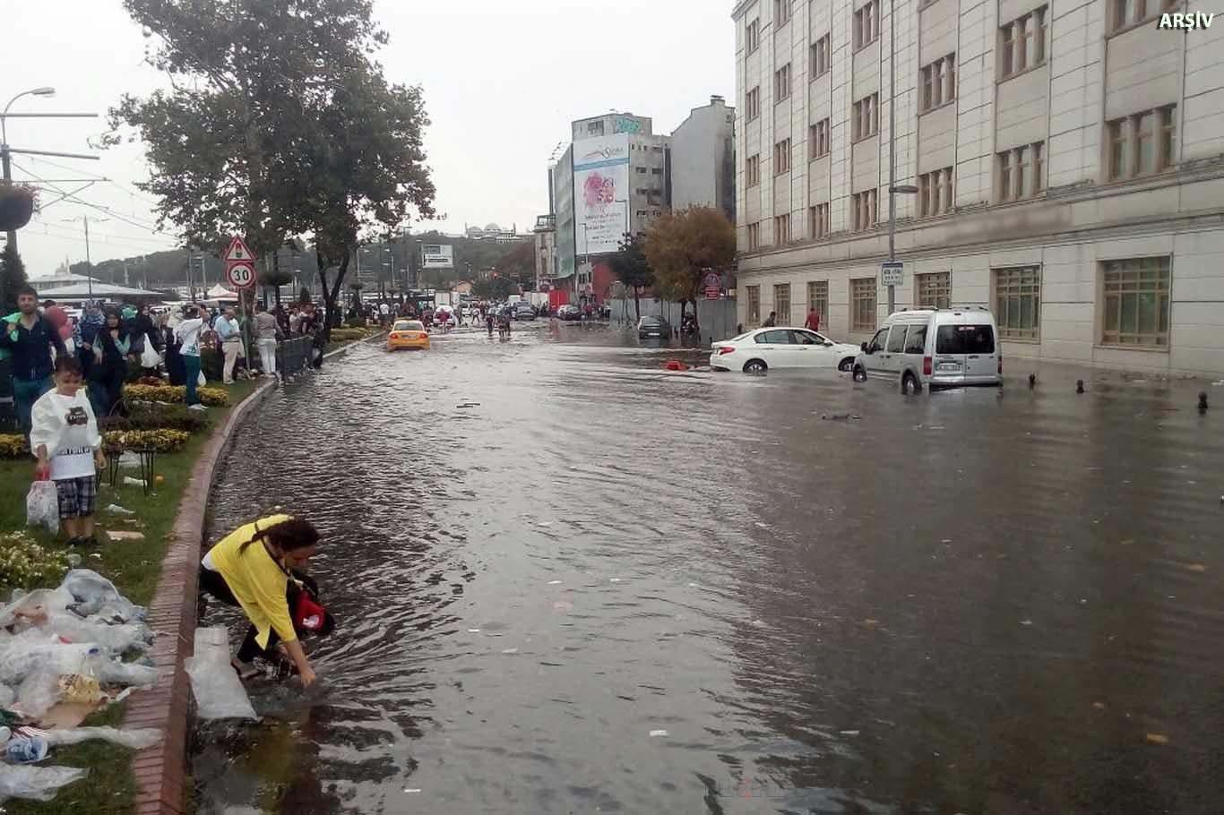 Meteorolojiden 5 il için sel uyarısı Meteorolojiden 5 il için sel uyarısı